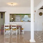 Casa Atlantico -puerto Calero Lanzarote. Piscina *