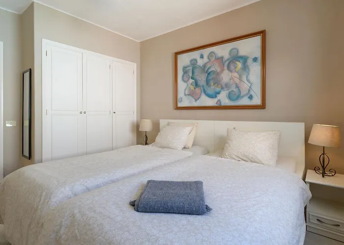 Villa Casa Atlantico -puerto Calero Lanzarote. Piscina *