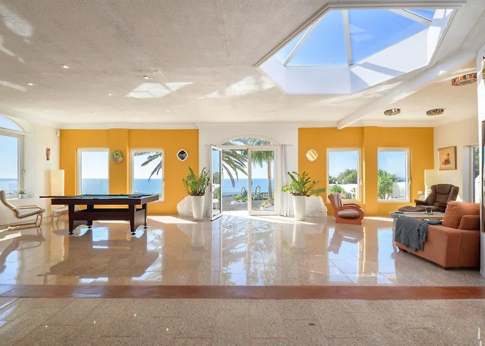 Casa Atlantico -puerto Calero Lanzarote. Piscina *